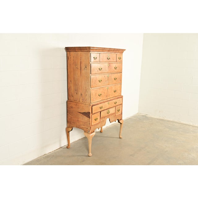 Queen Anne 18th Century Antique English Queen Anne Burled Walnut Highboy Dresser For Sale - Image 3 of 15