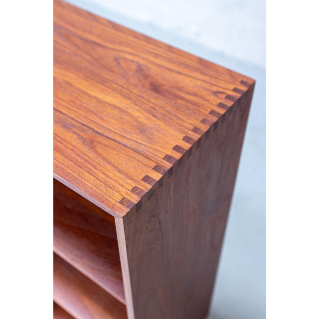 Brown Vintage Danish Teak Bookcase by Peter Hvidt, 1960s For Sale - Image 8 of 18