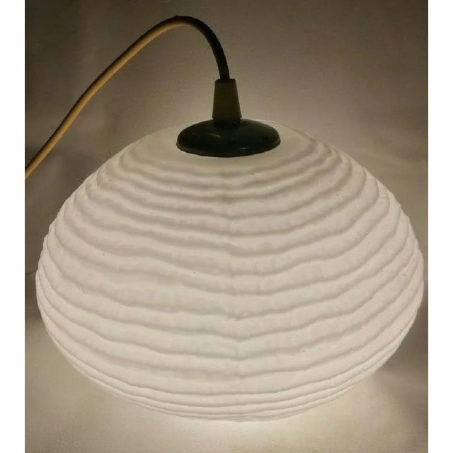 - Murano glass chandelier with 'bone' processing - The globe measures just under 30 centimetres in diameter and 20 cm in...