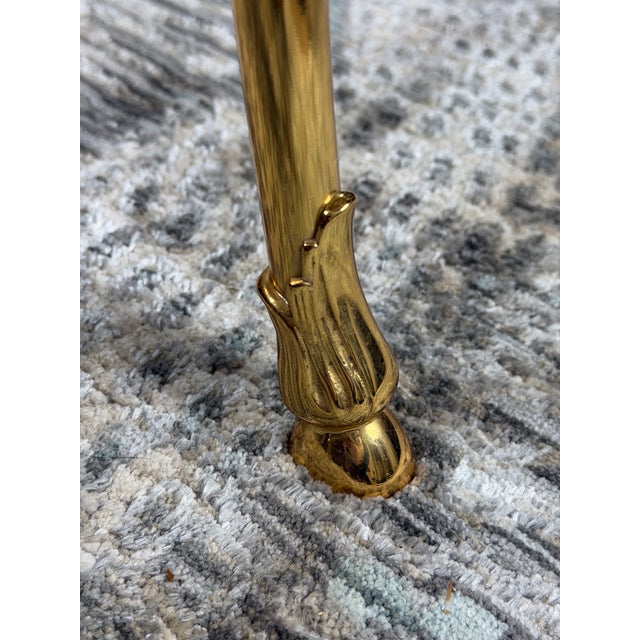 Mid-Century Hollywood Regency Brass Horse’s Head Guéridon Side Table With Heavy Glass Top - Manner of Maison Jansen / LaBarge For Sale - Image 6 of 10