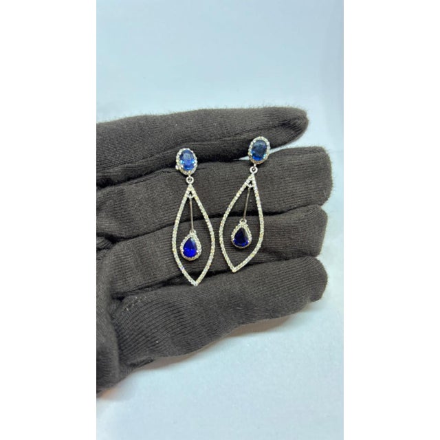 Gemstone Natural Sapphire 4.11cts & Diamond 1cts Earring in 14k Gold For Sale - Image 7 of 8