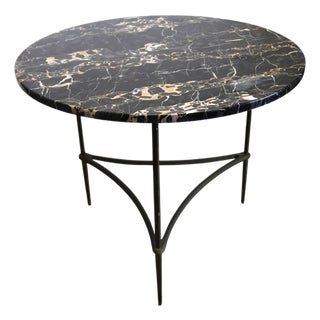 1970s Italian Black Marble Cocktail Table With Patinated Mixed-Metal Tripod Base For Sale