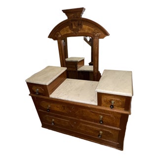 Late 19th Century Victorian Eastlake Walnut Dresser For Sale