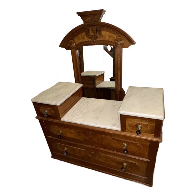 Late 19th Century Victorian Eastlake Walnut Dresser For Sale