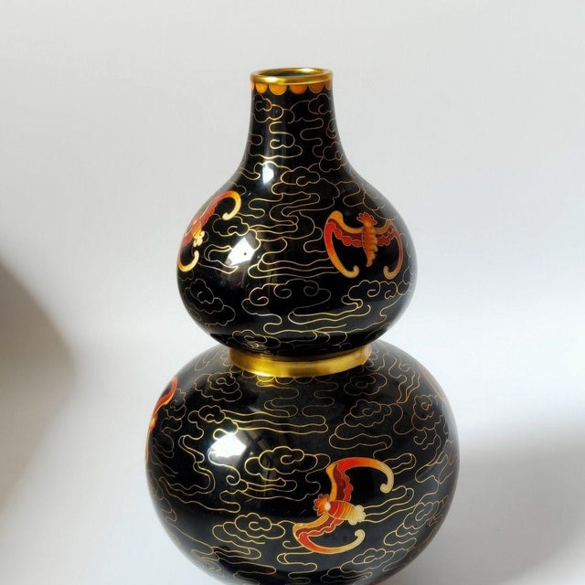 Vintage Cloisonné Enamel Double-Gourd Vase – Black Ground With Gilt Bat & Cloud Motif For Sale - Image 4 of 8