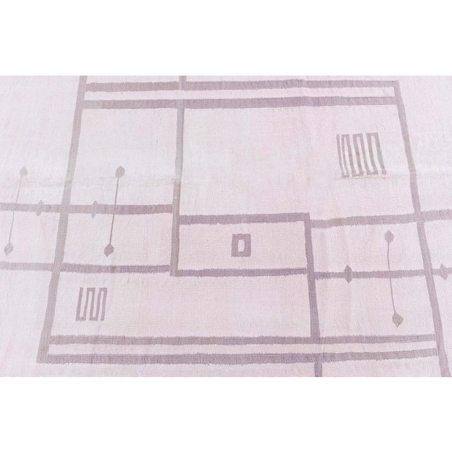 Doris Leslie Blau Vintage Indian Dhurrie Geometric Pink Flatweave Cotton Carpet For Sale - Image 4 of 10
