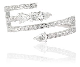 Example of American Classical Rings