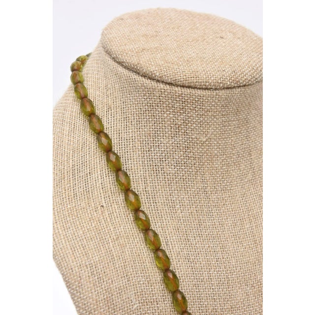Vintage Chartreuse Green Resin Diamond Faceted Necklace For Sale In Miami - Image 6 of 8