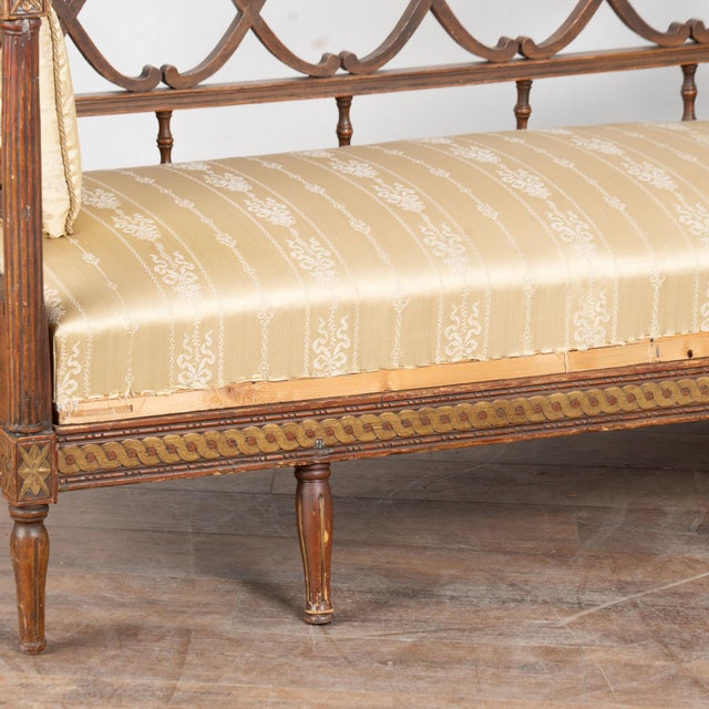 19th Century Swedish Original Painted Gustavian Bench Settee For Sale - Image 13 of 18