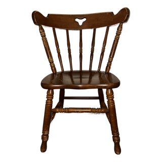 Mid-Century Tell City Chair Co. Solid Hard Rock Maple Windsor Spindle Back Side Chair For Sale