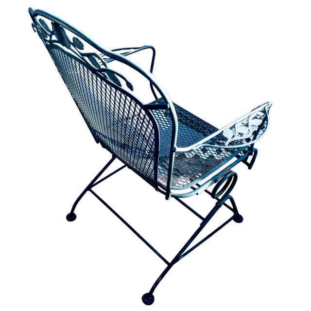 Metal 1970s Hunter Green Metal Mesh Woodard Style Outdoor Patio Bounce Dining Chairs - Set of 4 For Sale - Image 7 of 12