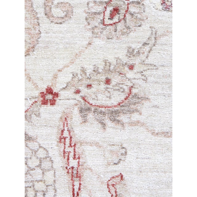Late 20st Century Modern Peshawar Carpet, Ivory Field, Ivory Border, Gray, Coral For Sale - Image 4 of 11