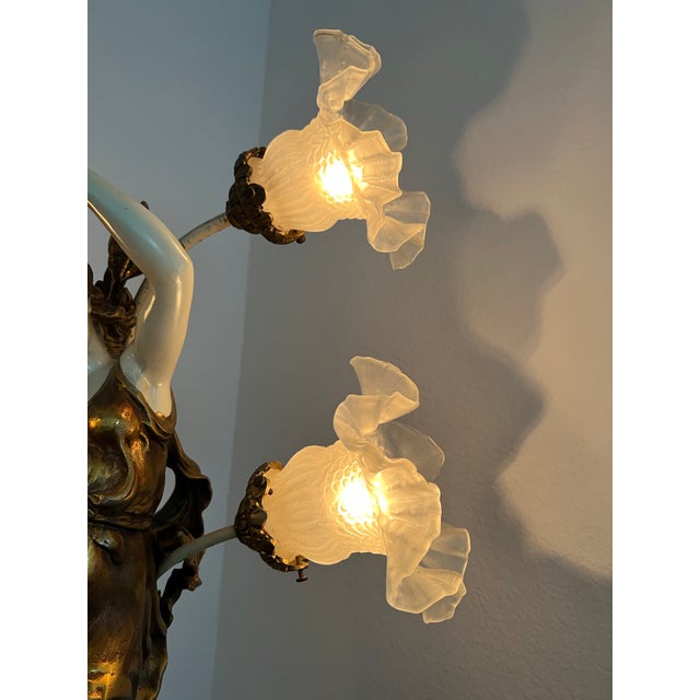 Gold Vintage Spelter Female Figure Lamp With 4 Glass Ruffled Shades For Sale - Image 8 of 11