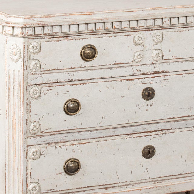 19th Century Swedish Pair of Chest of Drawers For Sale - Image 10 of 17