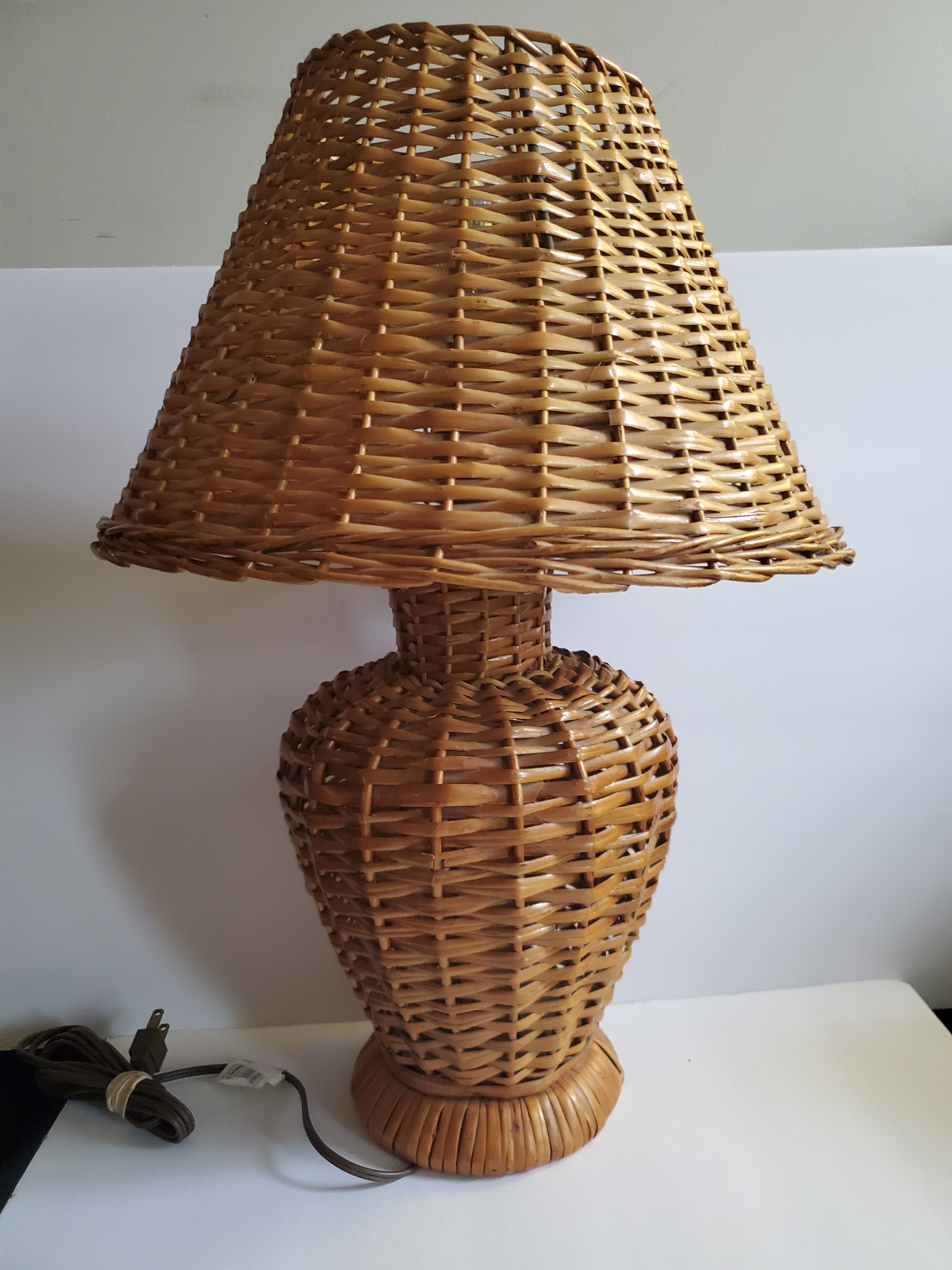 vintage wicker table lamp