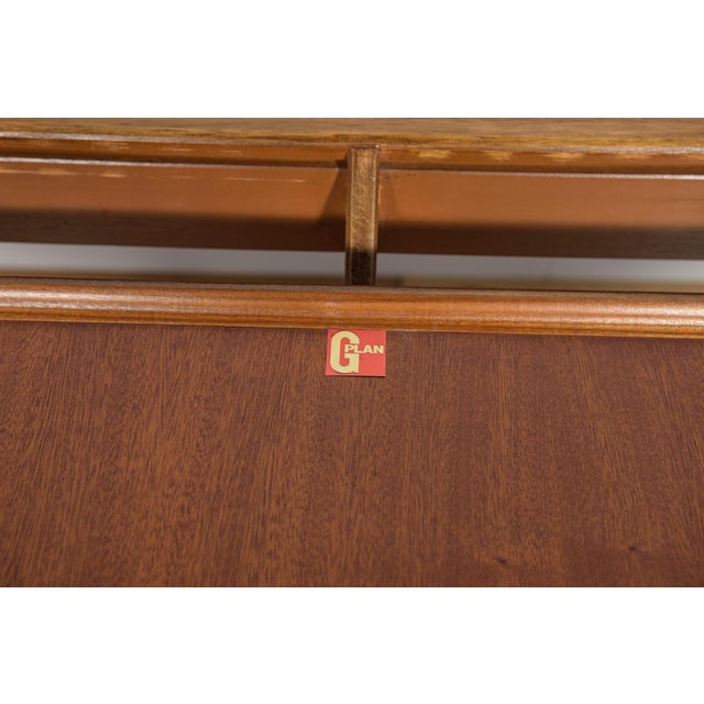 Mid-Century Round Teak Fresco Dining Table from G-Plan, United Kingdom, 1960s For Sale - Image 17 of 18