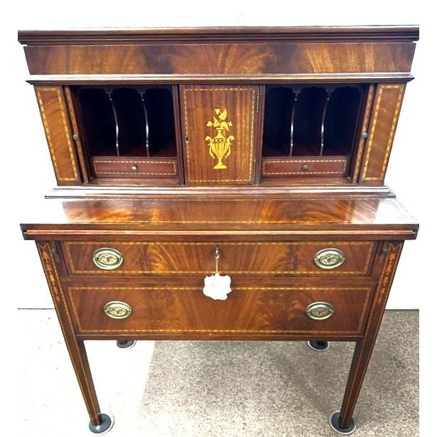 Mid 20th Century Beautiful Inlaid Mahogany and Flame Mahogany Tambour Desk For Sale - Image 4 of 13