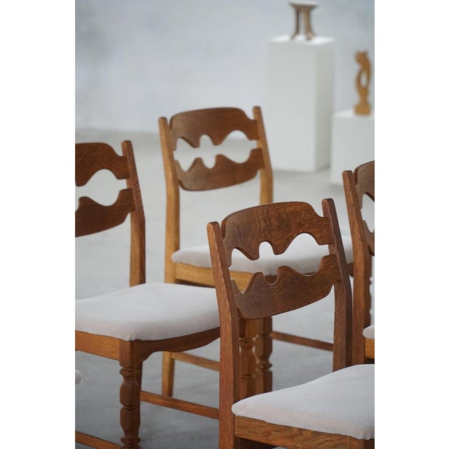 Vintage Razorblade Dining Chairs in Oak and Mohair by Henning Kjærnulf, 1960s, Set of 6 For Sale - Image 11 of 18
