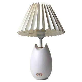 Vintage Danish White Ceramic Table Lamp by Per Rehfeld for Søholm For Sale