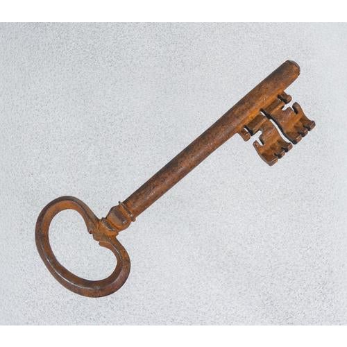 Ancient 19th Century Iron Key For Sale - Image 9 of 14