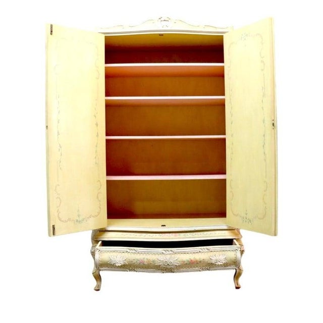 Rococo Vintage Niccolini Italia Rococo Floral Carved & Custom Painted Armoire C1940, Attributed For Sale - Image 3 of 15