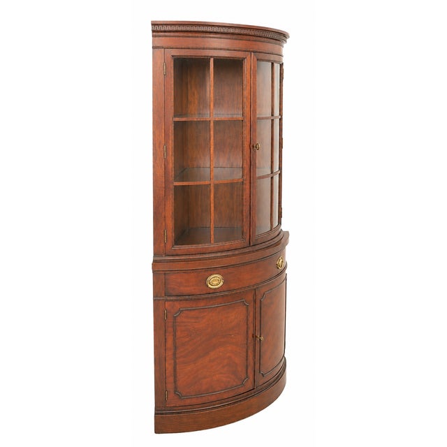 Mid-Century Modern 1950s Vintage Drexel New Travis Court Bow-Front Corner China Cabinet For Sale - Image 3 of 13