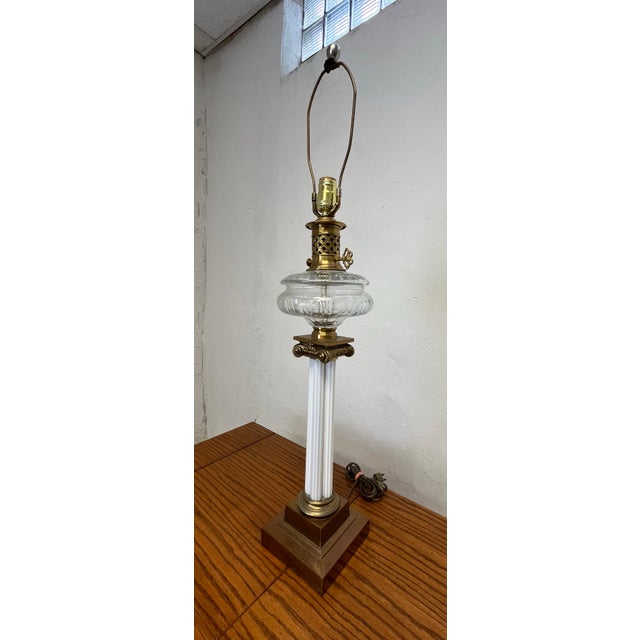 Neoclassical Vintage Corinthian Column Oil Lamp For Sale - Image 3 of 8