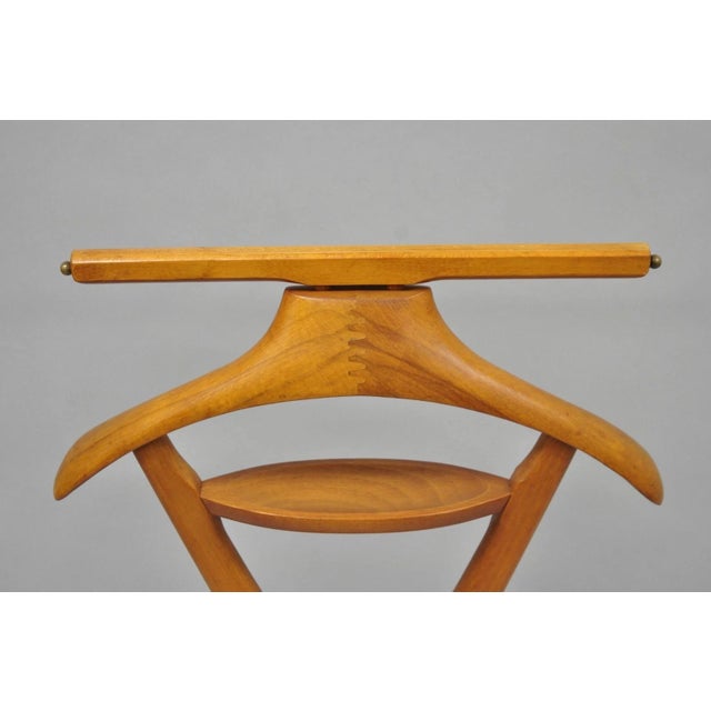 Vintage Fratelli Reguitti Italian X-Form Beech Wood Gentleman's Clothing Valet For Sale - Image 16 of 17