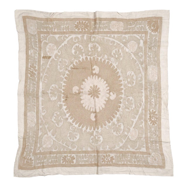 Mid 20th Century Tashkent Suzani Tablecloth 4'4'' X 4'4'' For Sale
