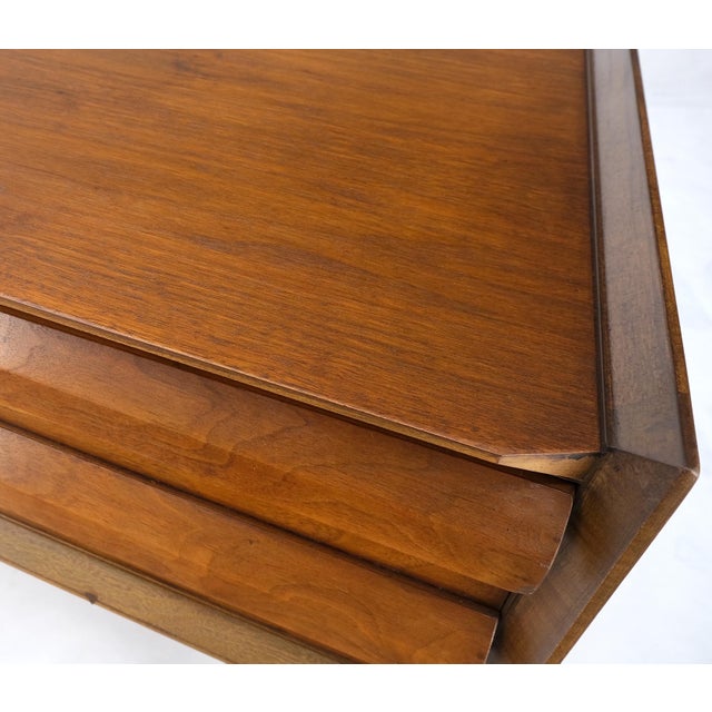 Pair Two Drawers Walnut Mid-Century Modern End Side Night Stands Tables Mint! For Sale - Image 12 of 17