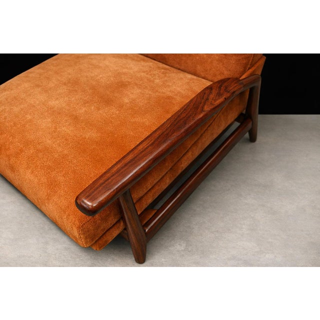 Mid-Century Modern Giuseppe Scapinelli Pair of Armchairs in Caviúna & Burnt Caramel Mohair Velvet, Brazil, 1950s For Sale - Image 3 of 17