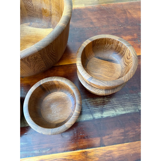 Vintage Dansk Jens Harald Quistgaard Ihq Teak Salad Centerpiece Bowl and Six Serving Bowls - Set of 7 For Sale - Image 10 of 15
