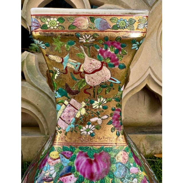 Gold Pair of Antique Chinese Famille Rose Porcelain Vases & Stands For Sale - Image 8 of 18