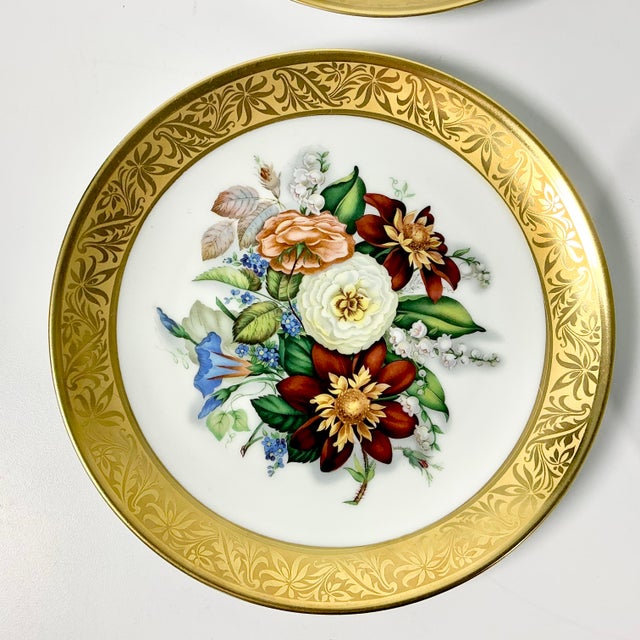 Gold 1980s Vintage Hollywood Regency Italian Horchow Flora Botanical Wall Plates - Set of 4. For Sale - Image 8 of 10