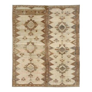 Galerie Shabab Collection Mid-20th Century Turkish Anatolian Room Size Carpet For Sale