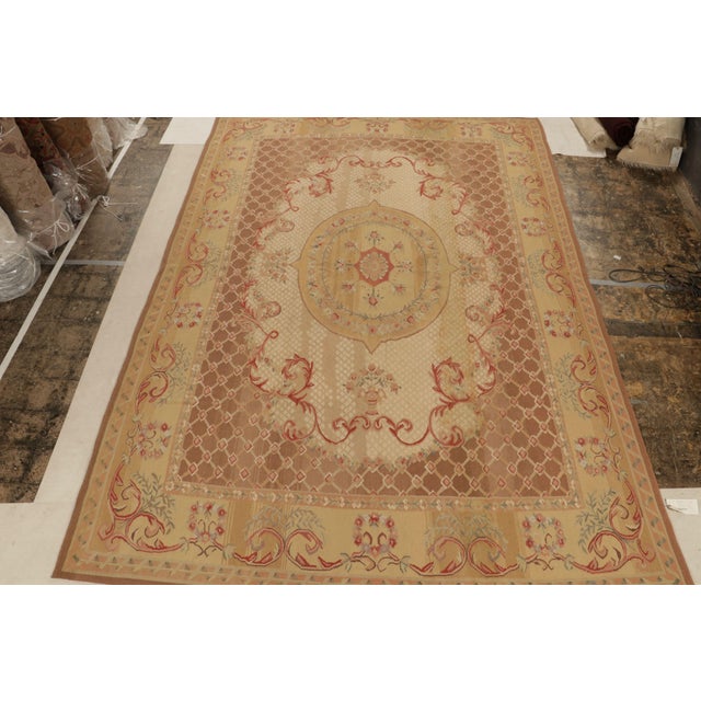 This contemporary 10x14 flat weave is the next addition to Rug & Kilim’s European collection. Inspired by 18th century...