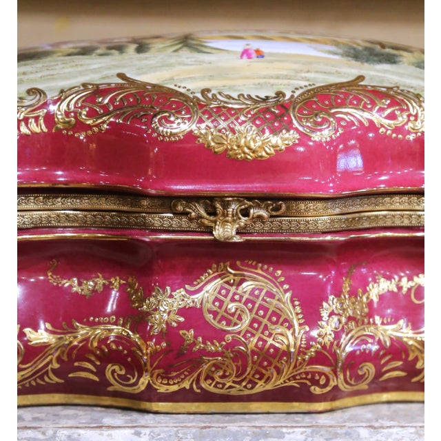 Early 20th Century Early 20th Century French Sevres Gilt Ormolu and Porcelain Jewelry Table Box For Sale - Image 5 of 13