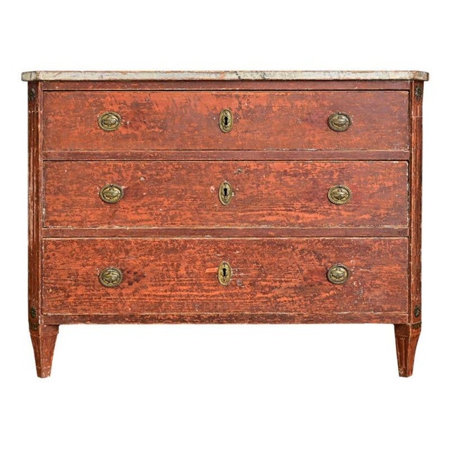 Swedish Gustavian Period 18th Century Painted Commode For Sale In Baton Rouge - Image 6 of 14