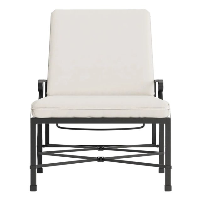 Brown Jordan Venetian Adjustable Chaise With Wheels, Textured Pewter frame with Fusion Natural fabric For Sale