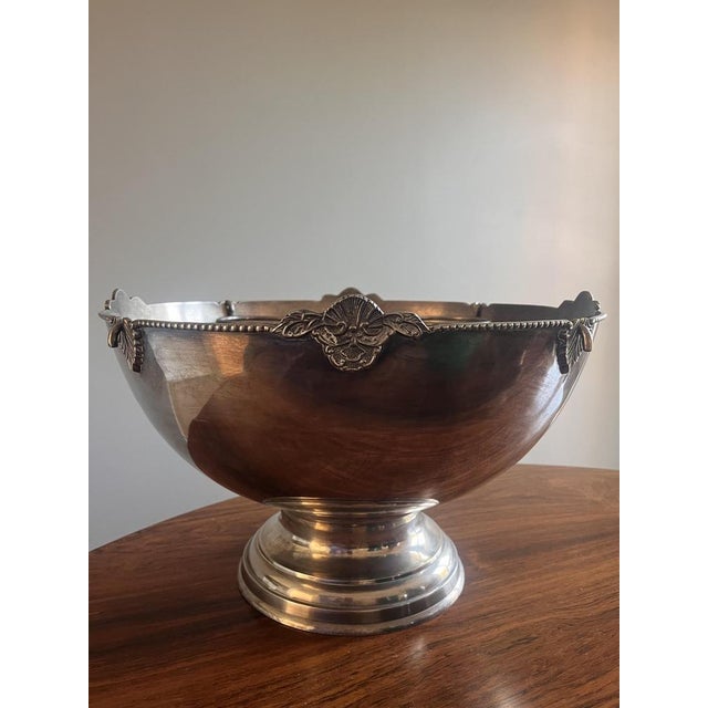 Sheffield jardiniere with bottle rack, 1900s - Antiques - Year: 1900, Made in England Materials: Sheffield Dimensions: 45...