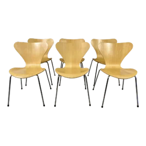 Arne Jacobsen Series 7 Stackable Chairs for Fritz Hansen