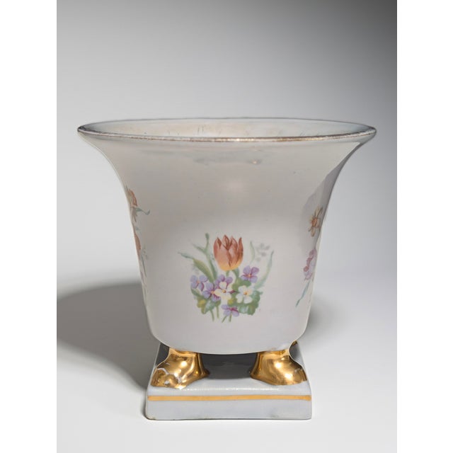 Lenox Vintage 1940s Princeton China Footed Urn Vase – Gray Glaze, Floral Motif & Gold Accents For Sale - Image 4 of 6