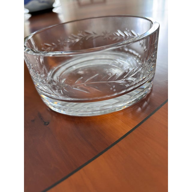 Elegant WILLIAM YEOWARD crystal wine bottle coaster featuring a classic hand-cut leaf and star design. Crafted in England...