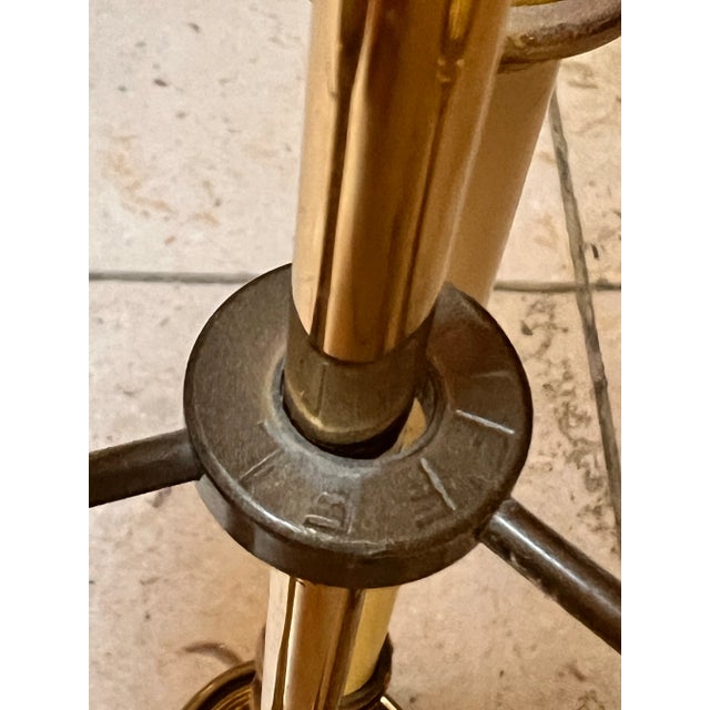 Stiffel Vintage Stiffel Brass Bouillotte Table Lamp, Three-Light, Adjustable Black Tôle Shade For Sale - Image 4 of 10