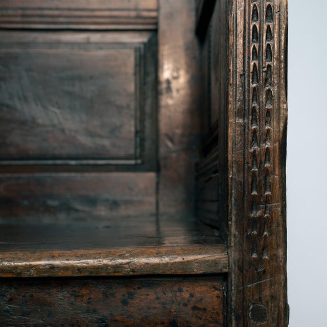 Antique Early 18th Century Spanish Siesta Bench in Walnut For Sale - Image 15 of 17