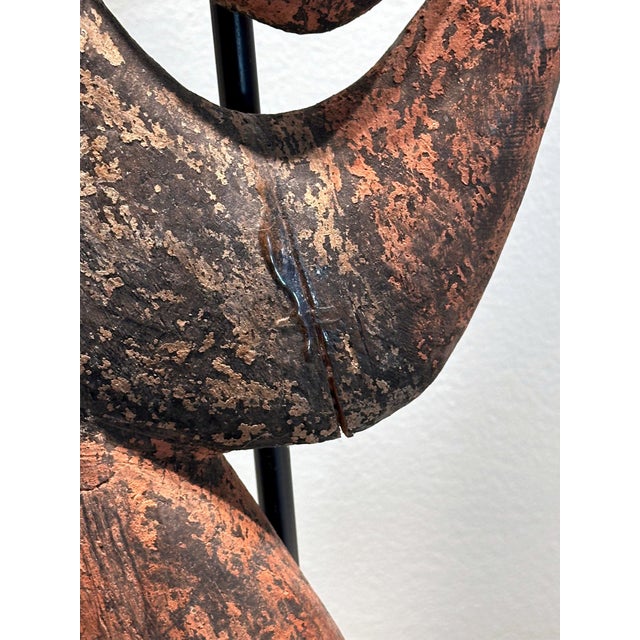 Garra Hook Sculpture on Display Stand Mid-Sepik River Papua New Guinea For Sale In Atlanta - Image 6 of 18