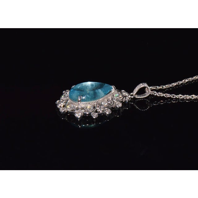 Contemporary Certified Natural 6.97Cts VS F Diamond Aquamarine 18K Solid Gold Filigree Pendant For Sale - Image 3 of 10