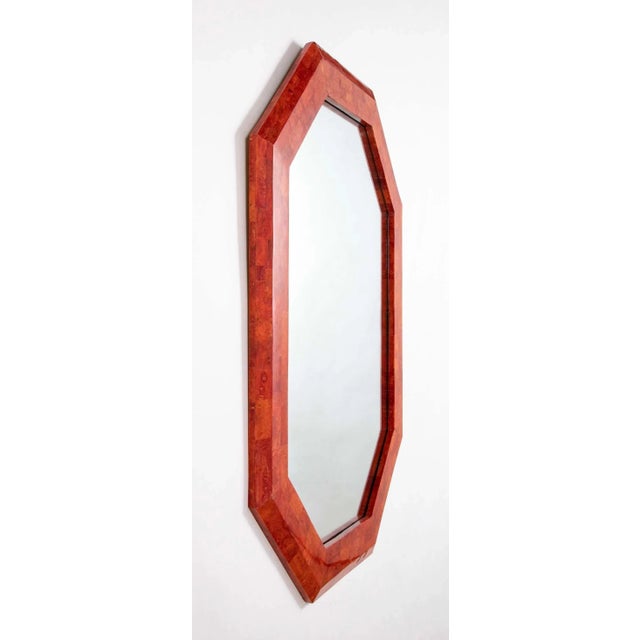 Paint Italian Mid 20th Century Lacquered Shell Coral Colored Octagonal Mirror For Sale - Image 7 of 8