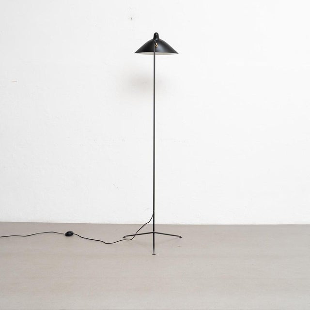 Not Yet Made - Made To Order Mid-Century Modern One-Arm Standing Lamp in Black Steel from Serge Mouille For Sale - Image 5 of 15