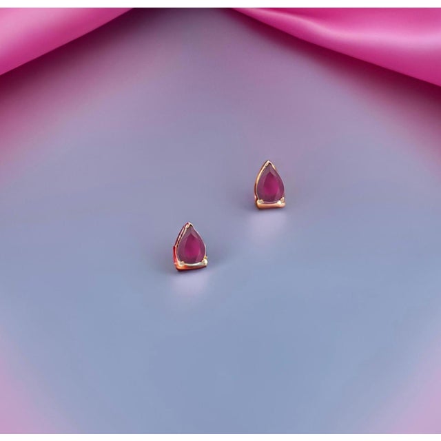 Natural Ruby Stud Earrings 14k Yellow Gold 2.70 TCW Certified For Sale - Image 4 of 10